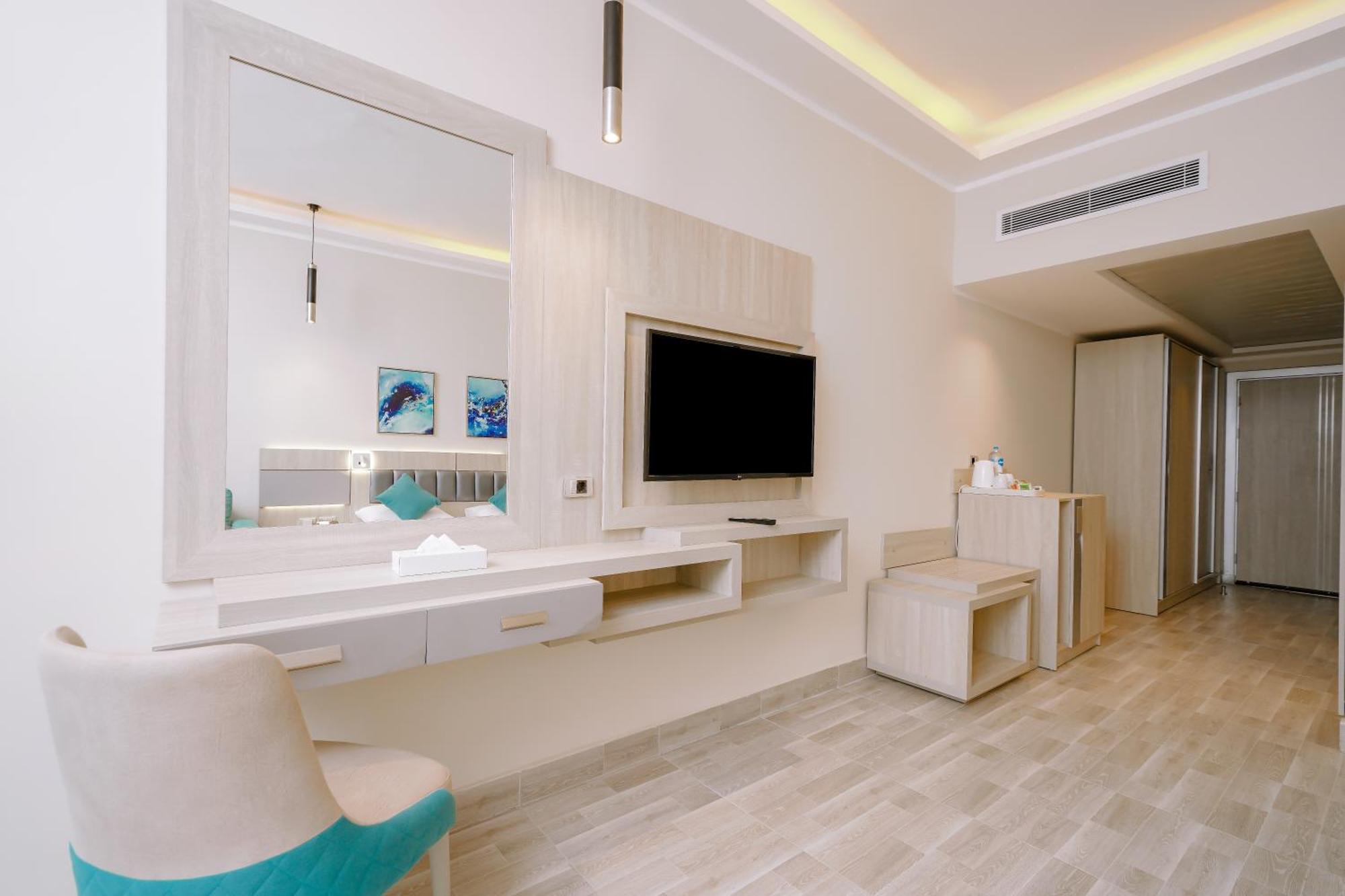 Sirena Beach Resort & Spa Marsa Alam Exterior foto
