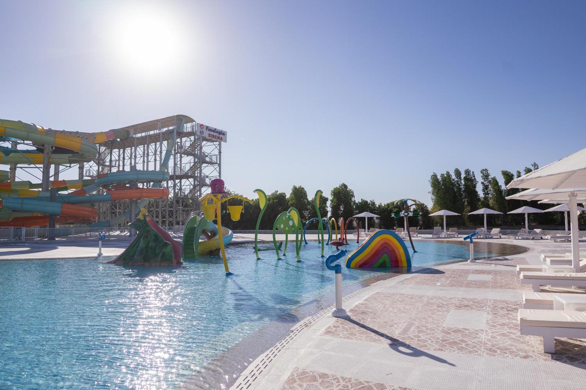 Sirena Beach Resort & Spa Marsa Alam Exterior foto