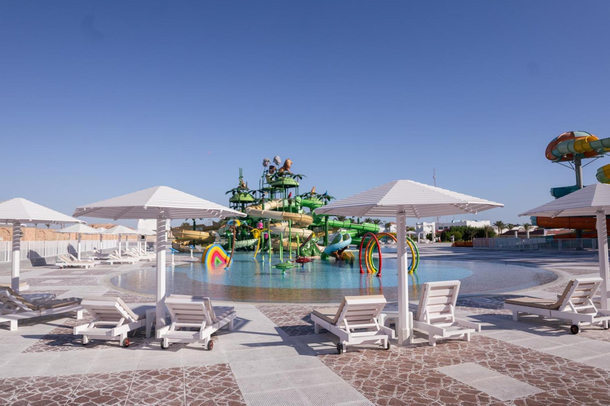 Sirena Beach Resort & Spa Marsa Alam Exterior foto
